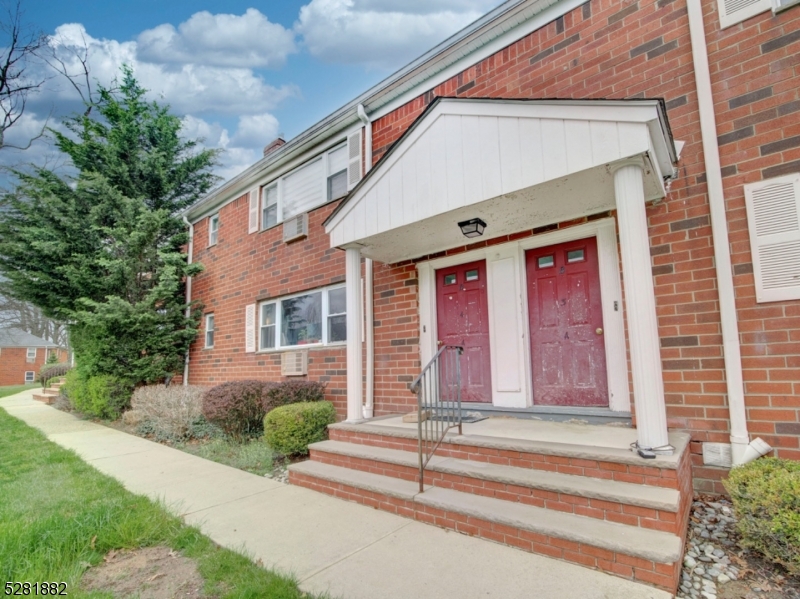 Mountain Club - Residential Lease