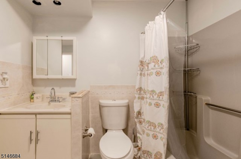 Downtown - Residential Lease