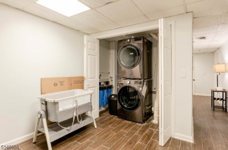 Downtown - Residential Lease