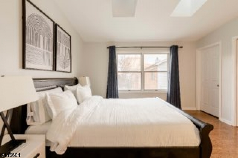 Downtown - Residential Lease