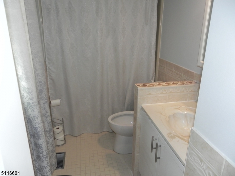 Downtown - Residential Lease