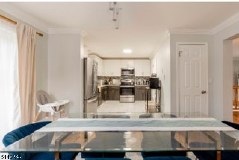 Downtown - Residential Lease