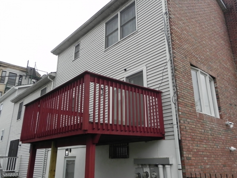 Downtown - Residential Lease