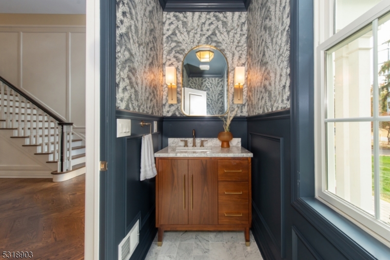 Rolling Hill - Residential