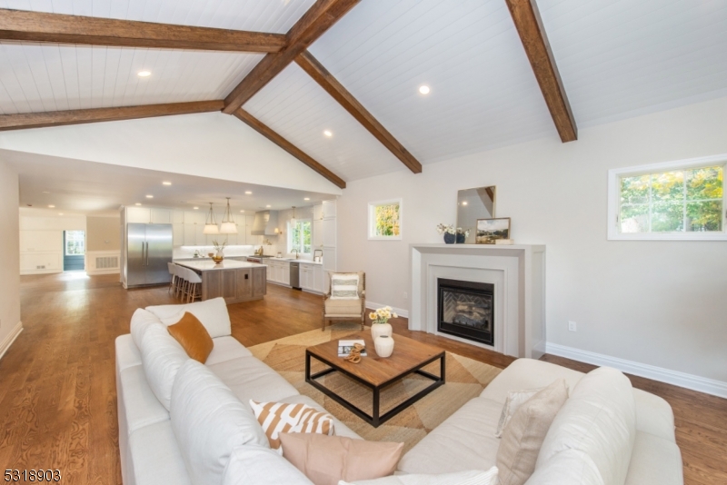 Rolling Hill - Residential