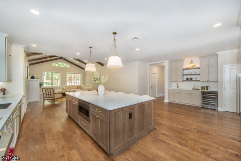 Rolling Hill - Residential