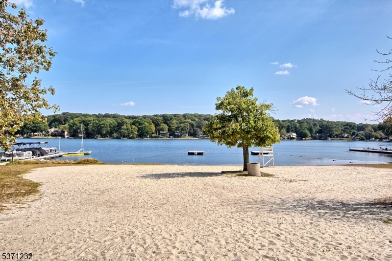 White Meadow Lake - Residential Lease