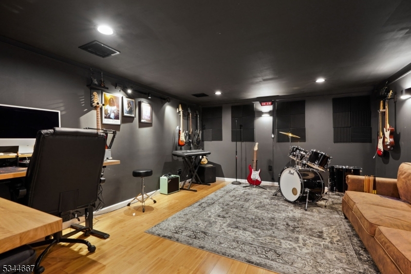 Urban Farm - Residential