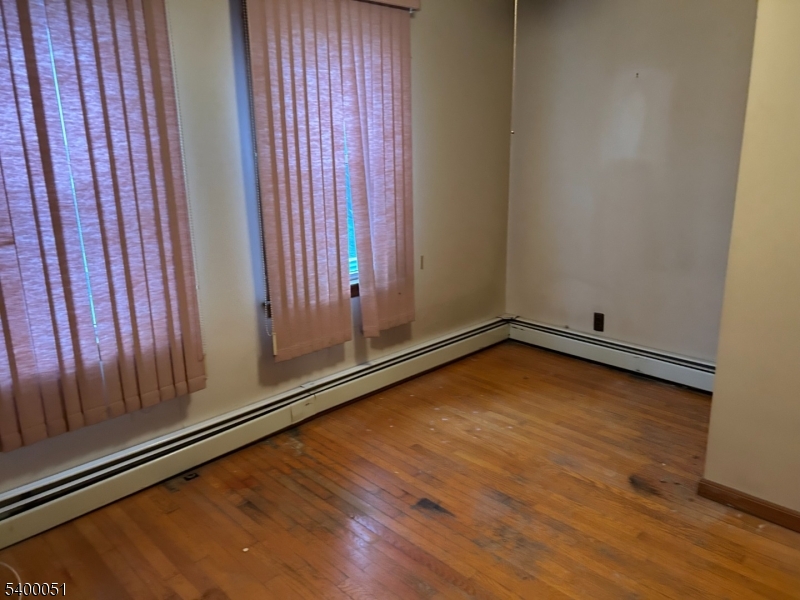 Yantacaw - Residential