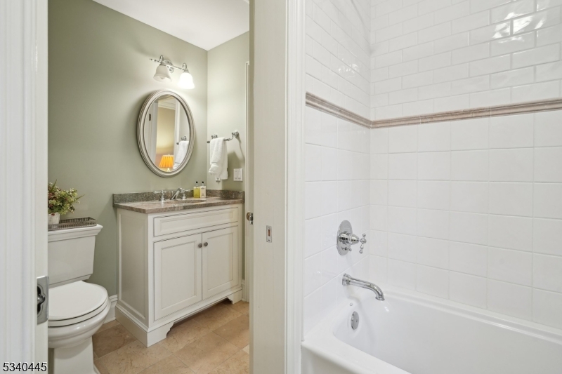 Linden Lane/ Rolling Hill - Residential