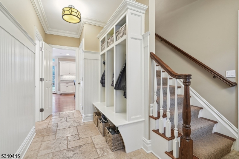 Linden Lane/ Rolling Hill - Residential