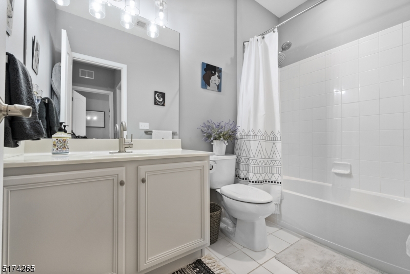 The Grande - Residential Lease