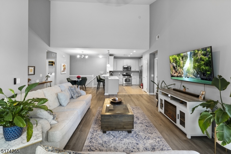 The Grande - Residential Lease