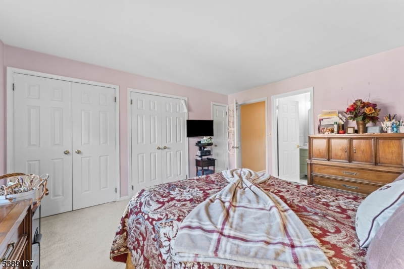 Village Mews - Residential