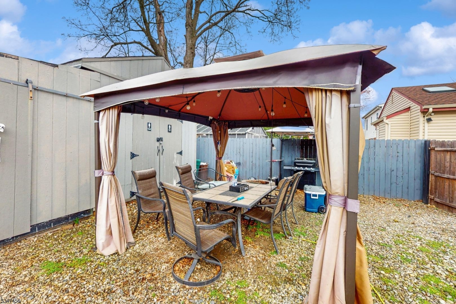 Lost Valley - Residential