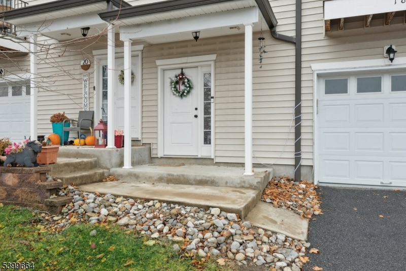 Clayton Square - Residential