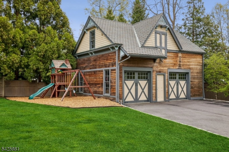 Upper Montclair - Residential