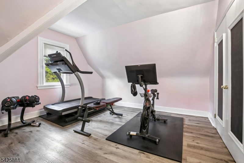 Upper Montclair - Residential