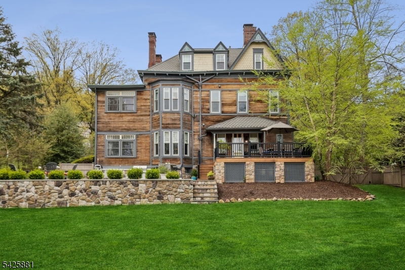 Upper Montclair - Residential