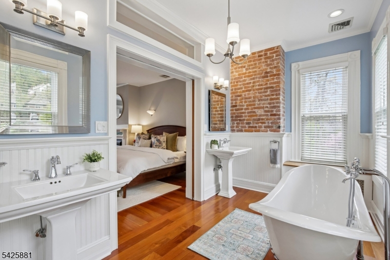 Upper Montclair - Residential