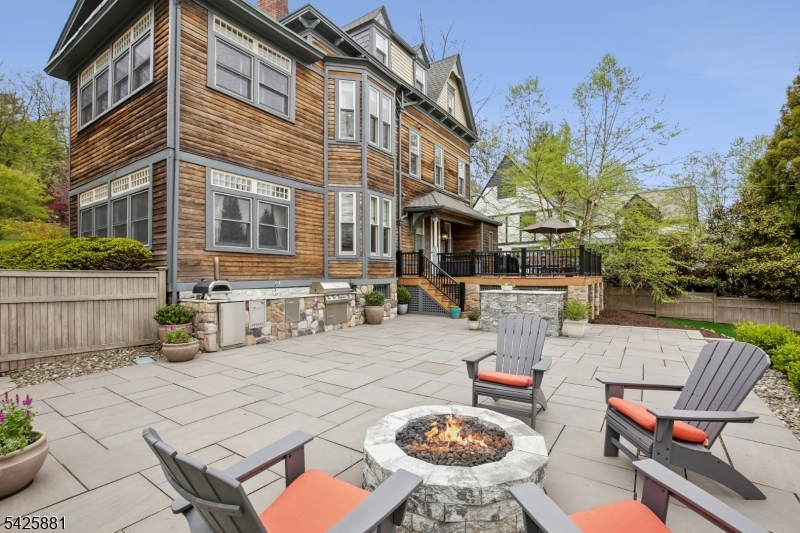 Upper Montclair - Residential