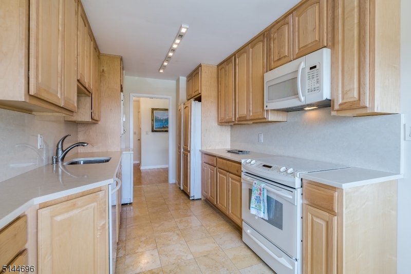 Claridge House - Residential