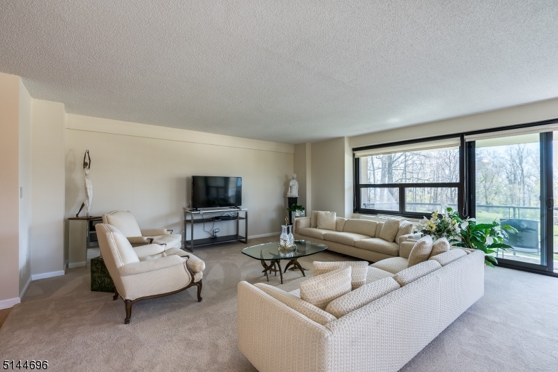 Claridge House - Residential