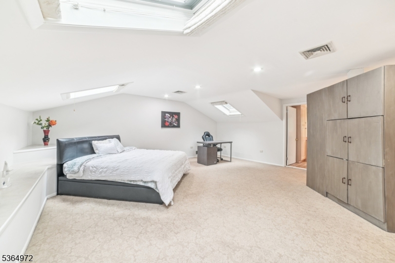 Hartshorn - Residential