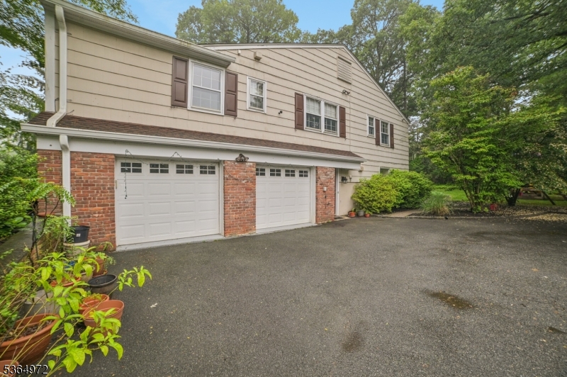 Hartshorn - Residential