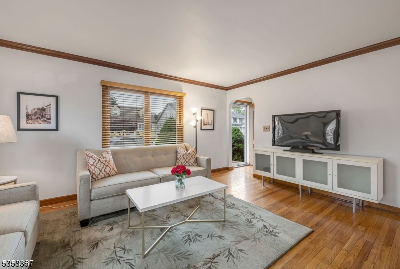 42 Hobart Pl