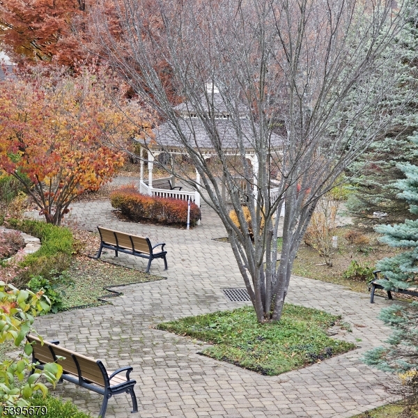 The Hamlet - Residential Lease