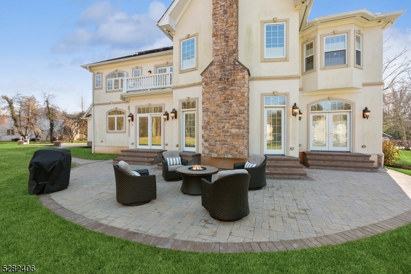 Arrowhead Park - Residential