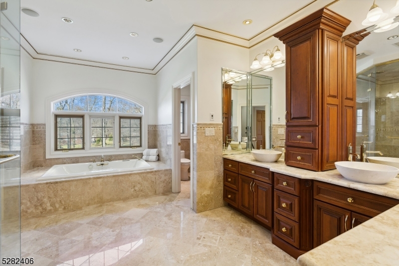 Arrowhead Park - Residential