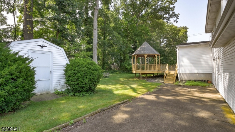 Black Oak - Residential