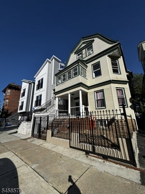 196 AMHERST ST # 2, EAST ORANGE, NJ 07018 - Image 74e05bb5ed0885dfe6e2ff8b48d69b1b/2712439122