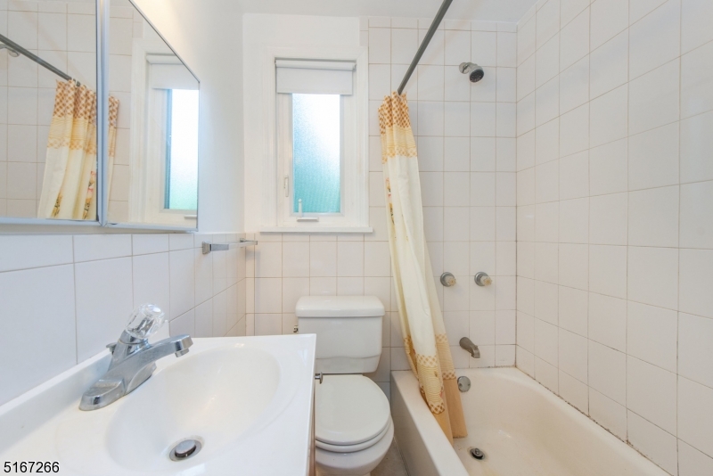 Lake Hiawatha - Residential Lease