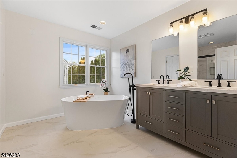 Cherry Valley - Residential