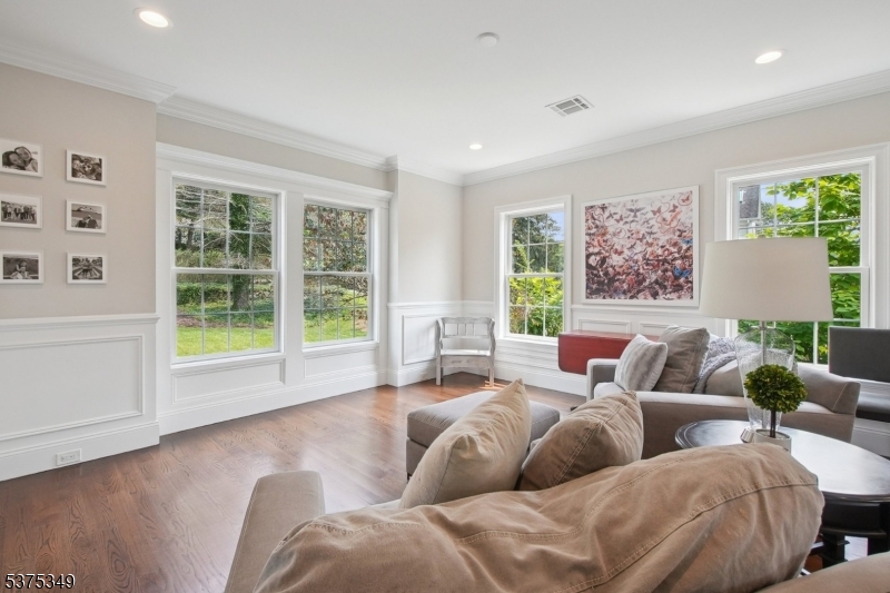 Rolling Hill - Residential