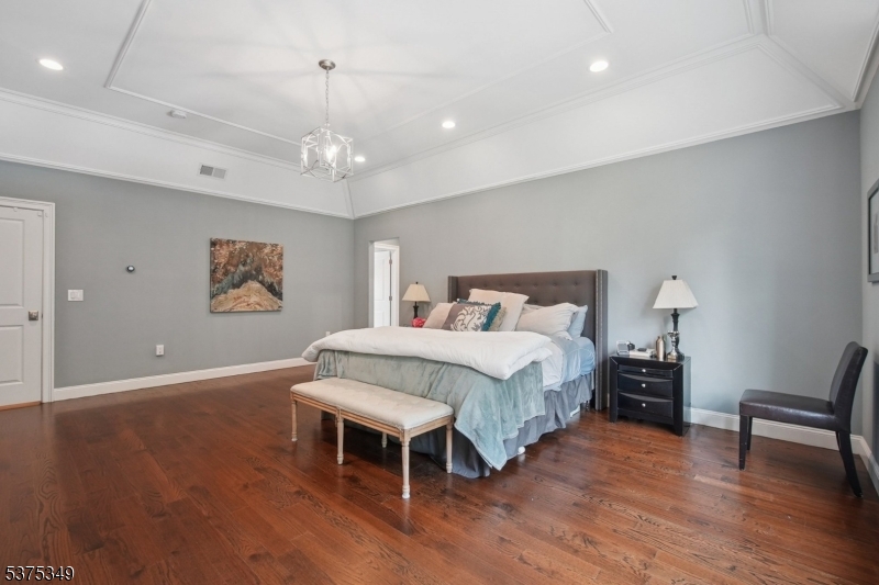 Rolling Hill - Residential