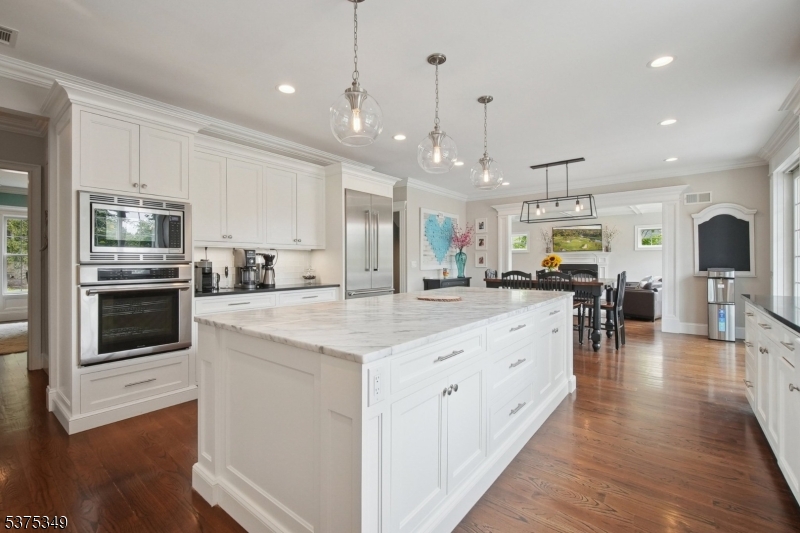 Rolling Hill - Residential