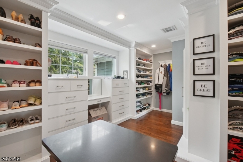 Rolling Hill - Residential