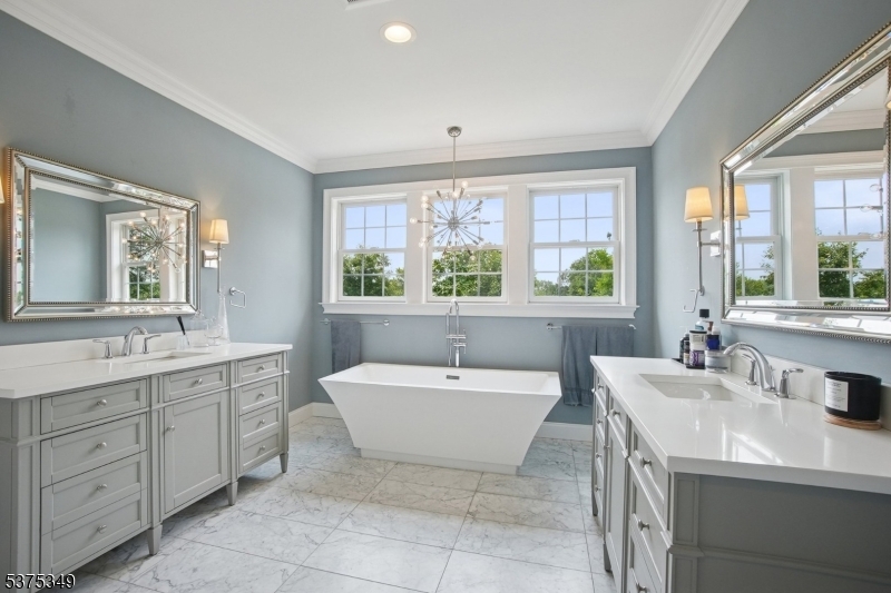 Rolling Hill - Residential