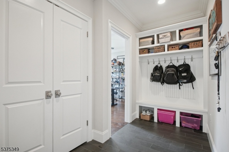 Rolling Hill - Residential