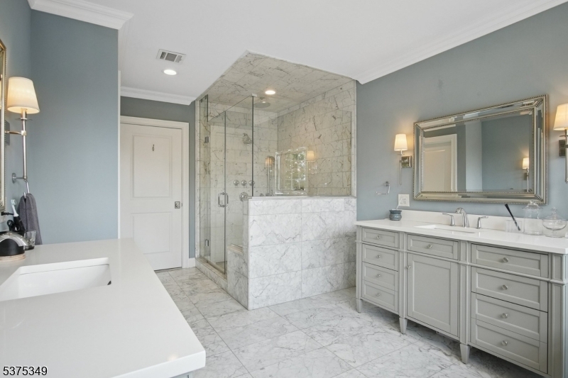 Rolling Hill - Residential