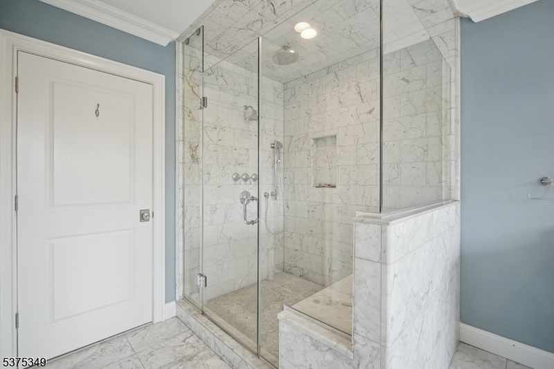 Rolling Hill - Residential