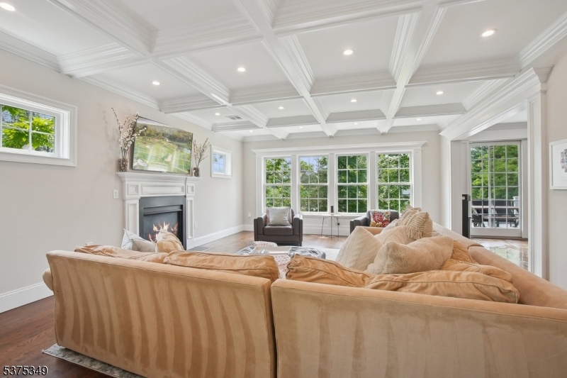 Rolling Hill - Residential