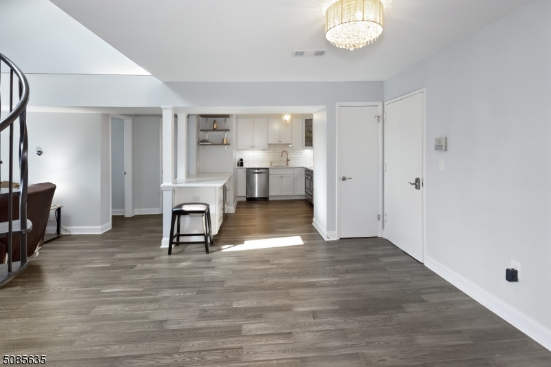 South Green I Condo - Residential Lease