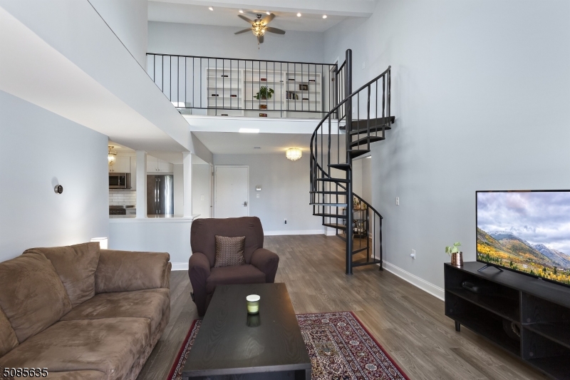 South Green I Condo - Residential Lease