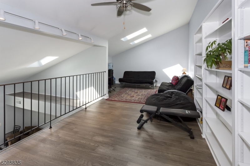 South Green I Condo - Residential Lease