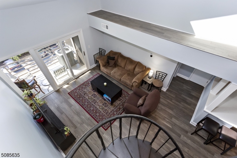 South Green I Condo - Residential Lease